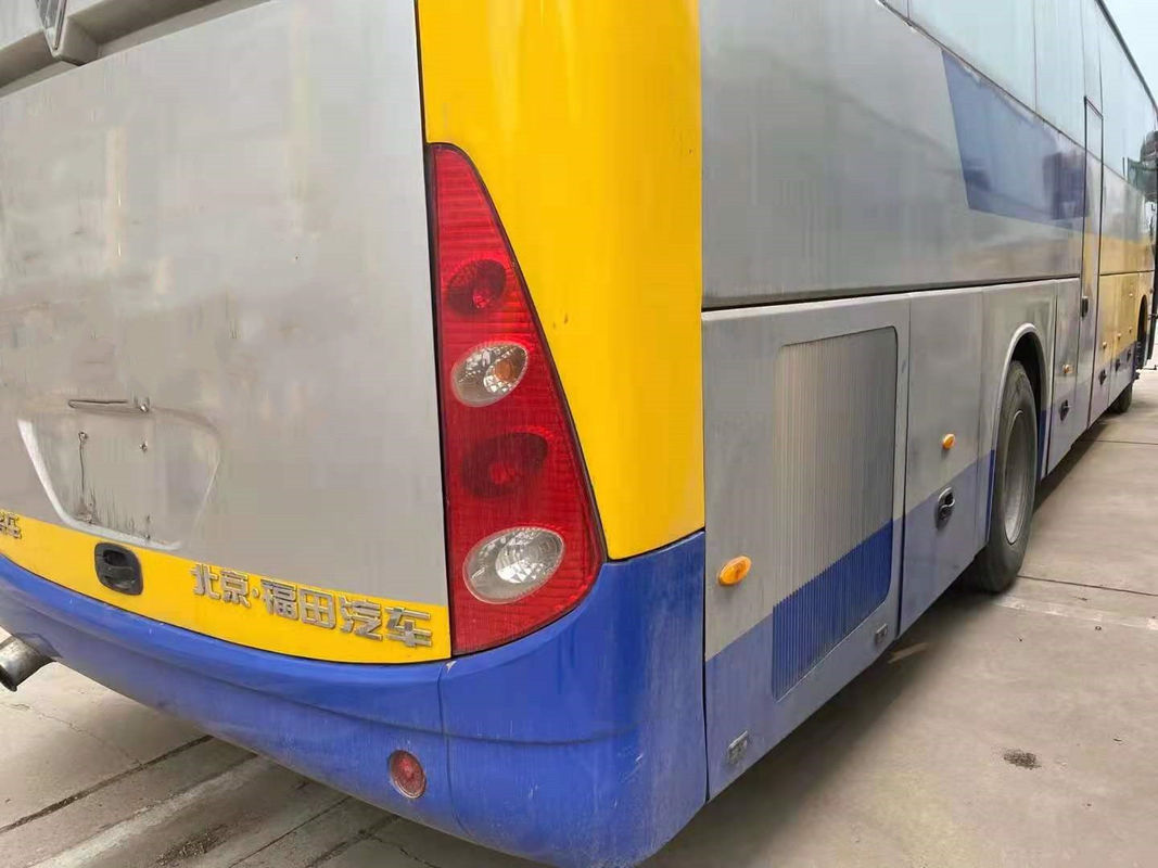 O tipo usado do ônibus de excursão usou o ônibus de alta qualidade 243kw do motor da parte traseira do ônibus 51seats Yuchai de Foton
