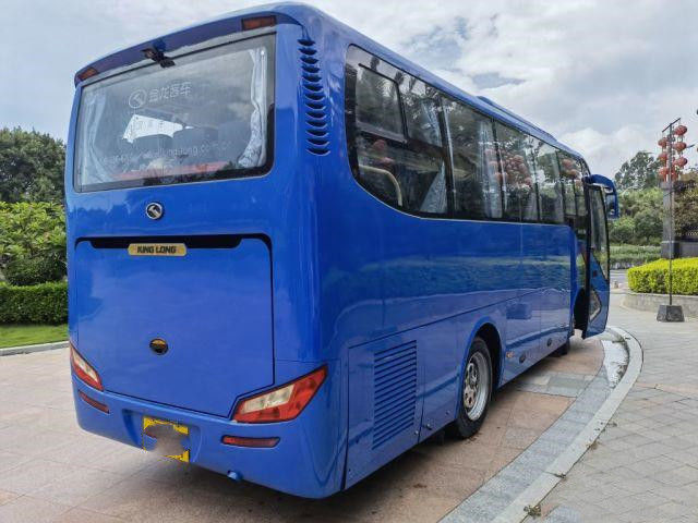 O tipo usado Kinglong 35 do modelo XMQ6859 do ônibus de excursão assenta o baixo Euro III do quilômetro usou Mini Coach