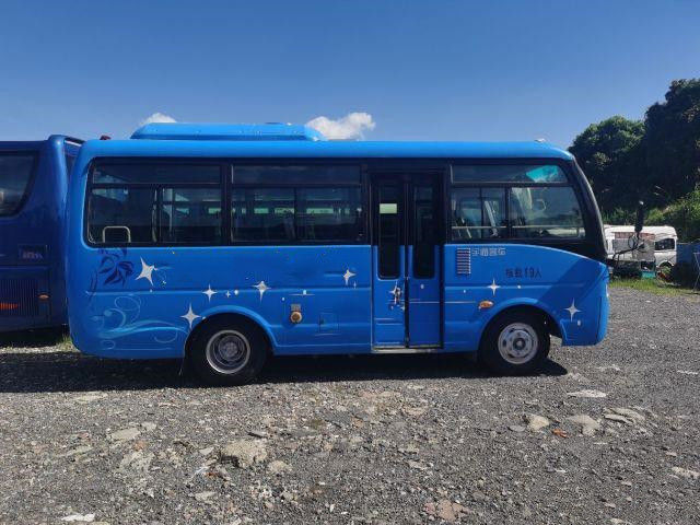 Segundo motor diesel África LHD/RHD de Mini Bus Yutong Brand ZK6609 da mão