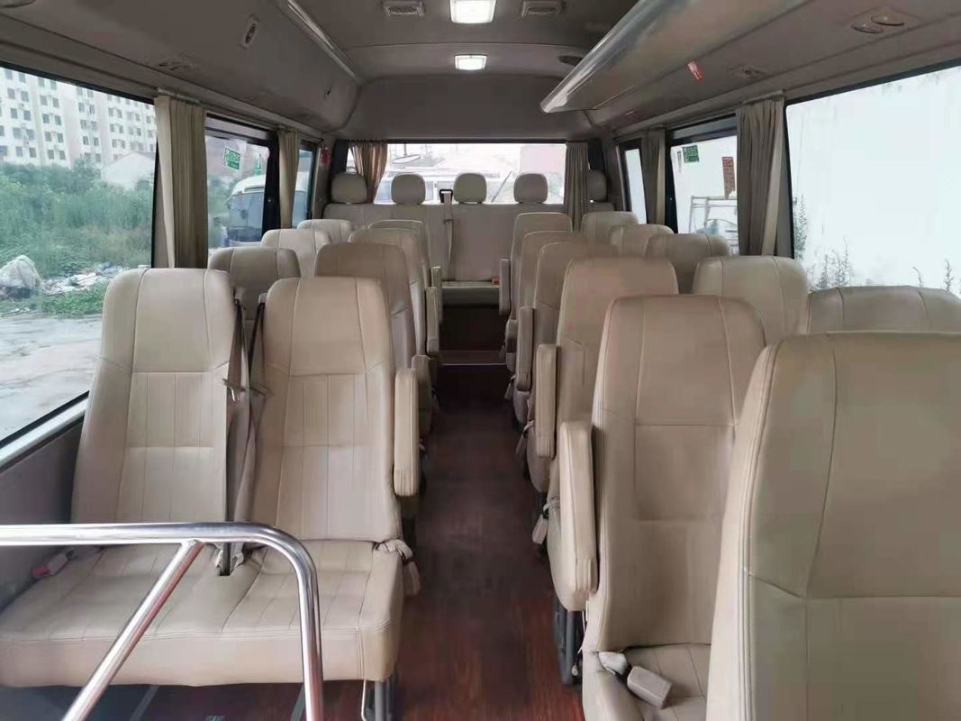 Os assentos XML6729J15 de 2019 anos 28 usaram Dragon Coaster Bus dourado, motor usado de Mini Bus Coaster Bus With Hino para o negócio