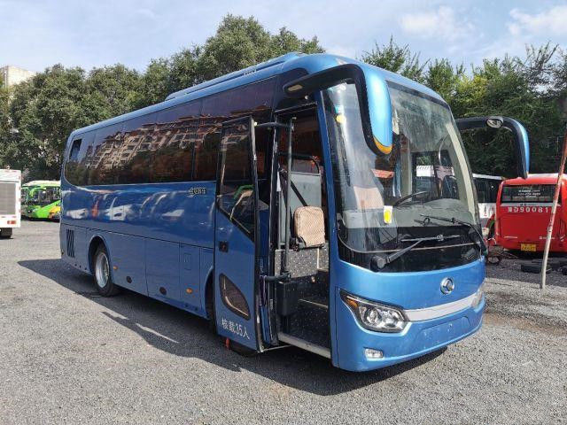 Ônibus mais altos usados de Toyota para assentos de Mini Car Kinglong Bus Coach XMQ6802 35 da condução à direita de Filipinas Hiace