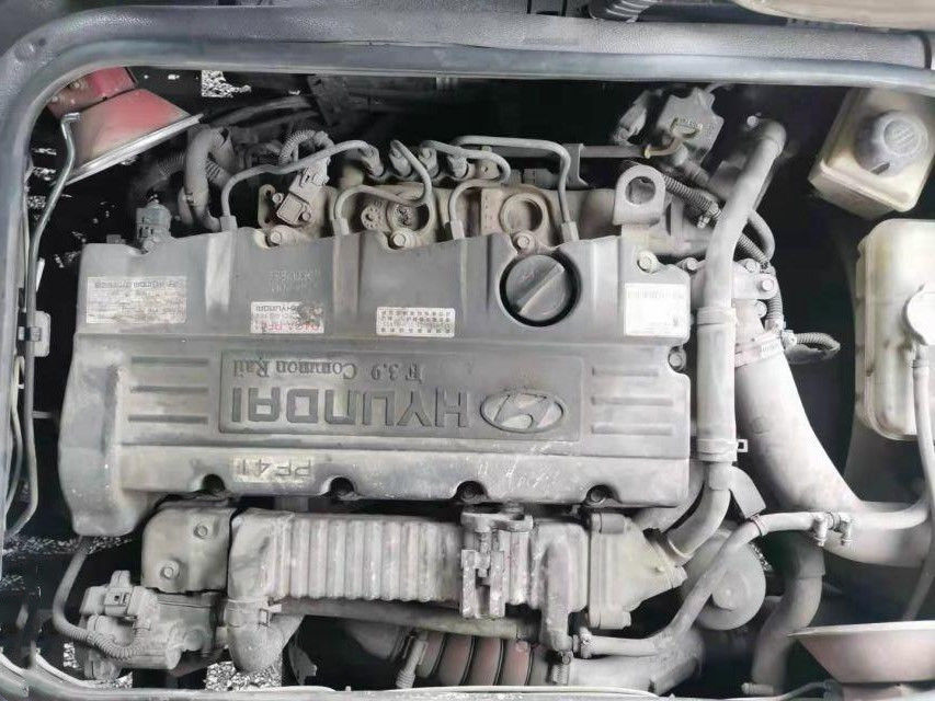 11 assentos treinam boas condições usadas origem de Bus Max Diesel Tank Engine Dimensions Hyundai Mini Bus CHM6710