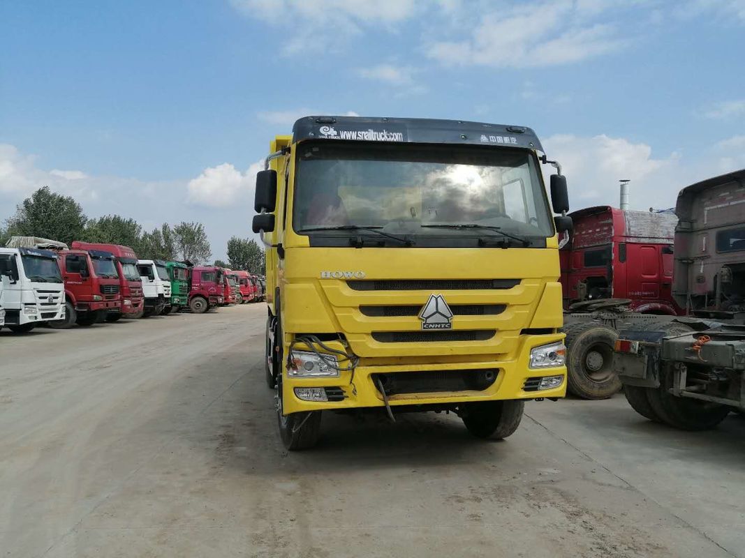 Caminhão basculante usado 6x4 Tipper Trucks Sale do caminhão basculante SINOTRUK HOWO em Gana para o caminhão basculante usado barato da venda