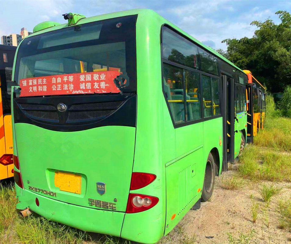 Treinador usado Bus do turista do combustível diesel de Yuchai 140kw da segunda mão de Yutong ZK6770 20 assentos luxuosos