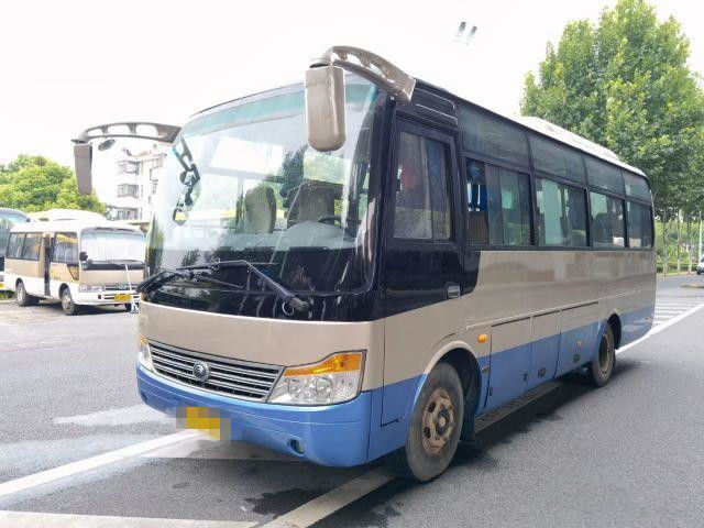 2014 o ônibus usado do ano 30 assentos usou o ônibus ZK6752D de Yutong com Front Engine Used Coach Bus para o turismo
