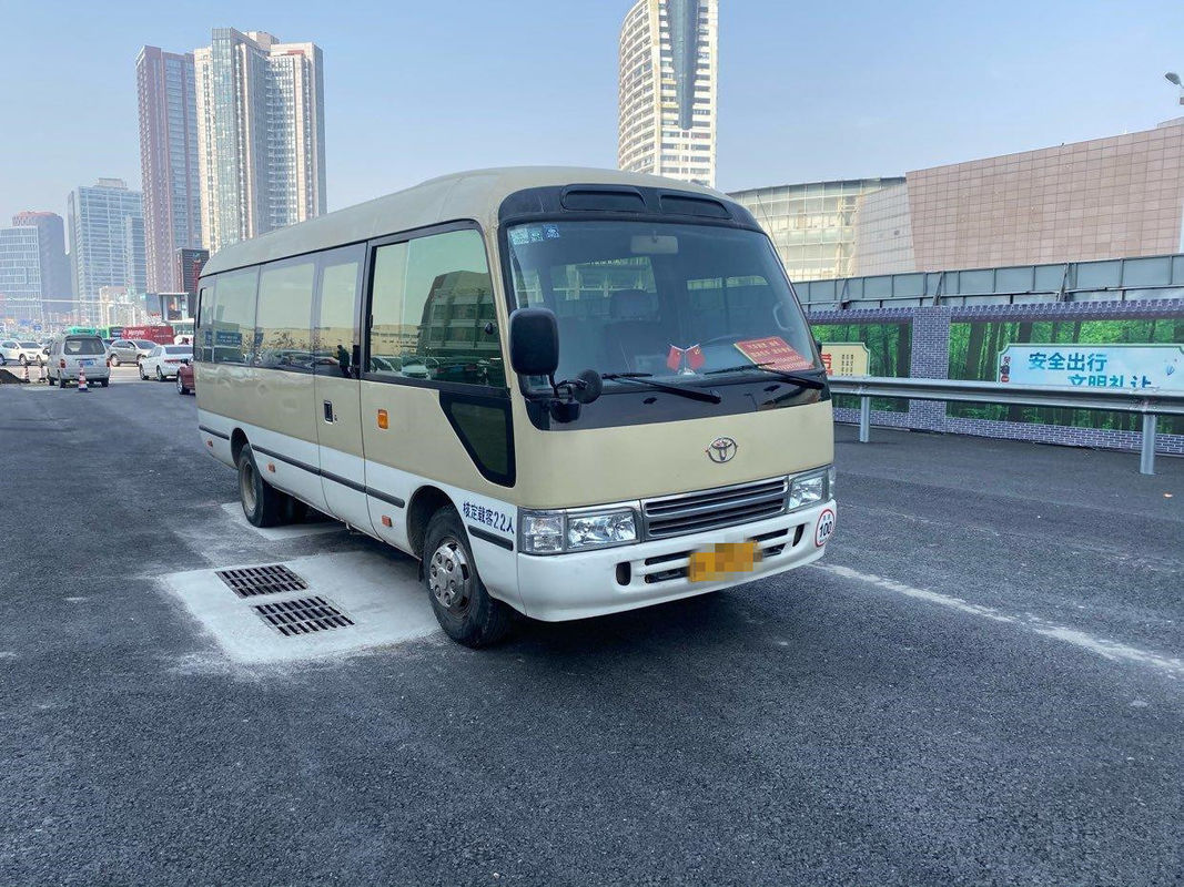 22 assentos direção da mão esquerda de 2012 anos usaram o motor de gasolina do ônibus 2TR da pousa-copos de Toyota