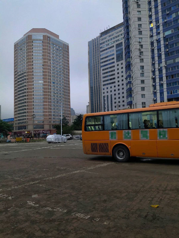 2011 treinador usado ônibus usado direção Bus 100km/H dos assentos LHD Yutong ZK6107 do ano 43