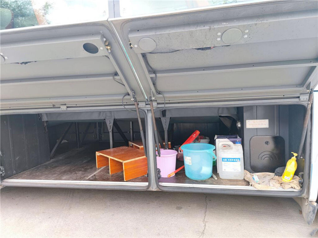 Porta dobro usada do motor 400kw de Weichai do ônibus de T-oyota Hiace do ônibus 49 de Yutong dos preços de Decker Bus Yutong Brand ZK6116 assentos dobro
