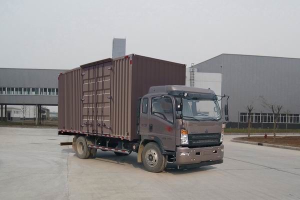 O caminhão usado 4X2 da carga de Howo encaixota Van Light Duty Truck Year que 2016 LHR/RHD deixaram a direção da movimentação da mão de Righ