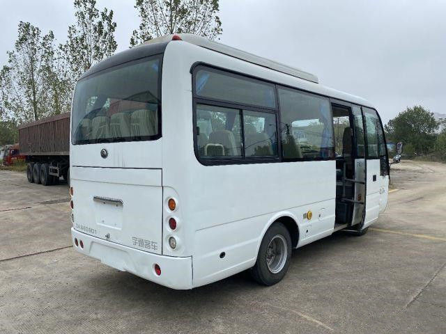 Boas condições do preço do ônibus de Daewoo do motor de Yuchai dos assentos das partes 19 do ônibus de Yutong Mini Buses ZK6609D Kinglong