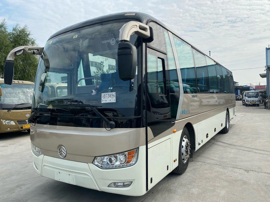 O ônibus usado no dragão dourado XML6112 Mini Bus Diesel 49 de Kenya assenta peças sobresselentes do ônibus de Yutong