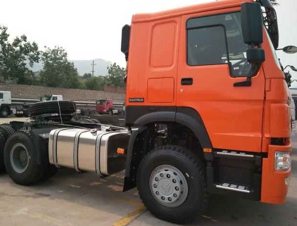 Novo caminhão do trator do modo da movimentação do caminhão 6x4 do trator de HOWO 371HP