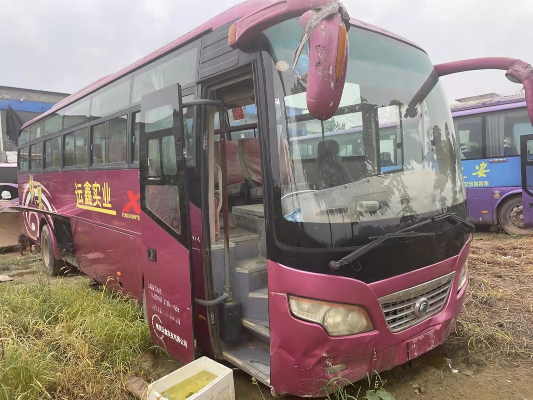 Motores diesel usados ônibus usados assentos de Bus Front Engine Steering LHD do treinador de um Yutong ZK6102D de 2009 anos 47