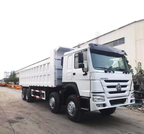 Multi modo usado Sinotruk Howo 375Hp Tipper Truck da movimentação do caminhão 8x4 de Howo Drump das cores
