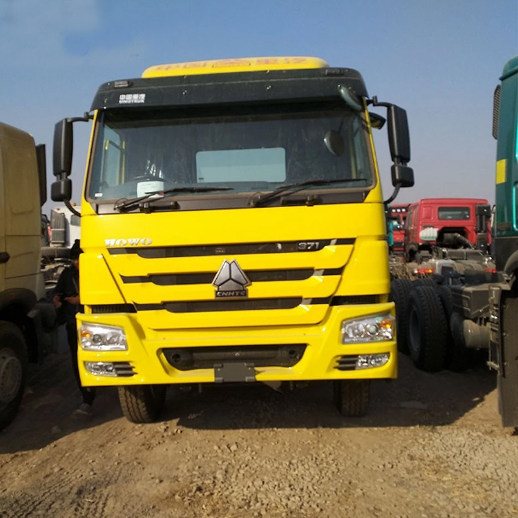 Sinotruk usou do trator principal de Howo 6*4 do caminhão do trator do reboque do trator o preço principal