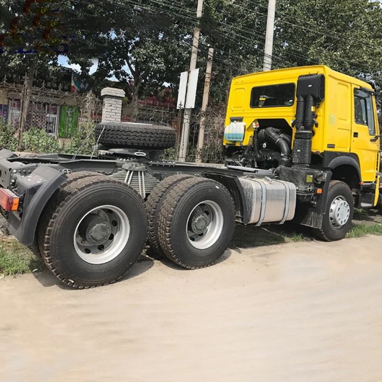 Sinotruk usou do trator principal de Howo 6*4 do caminhão do trator do reboque do trator o preço principal