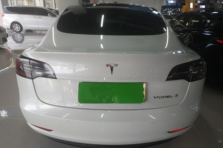 Veículos chineses de New Energy da segunda mão do melhor com 5 assentos e 5 portas