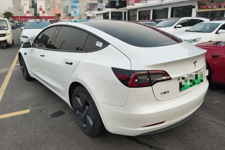 Assentos de alta velocidade das rodas do sedan 4 dos carros do veículo elétrico de New Energy 5 4 portas
