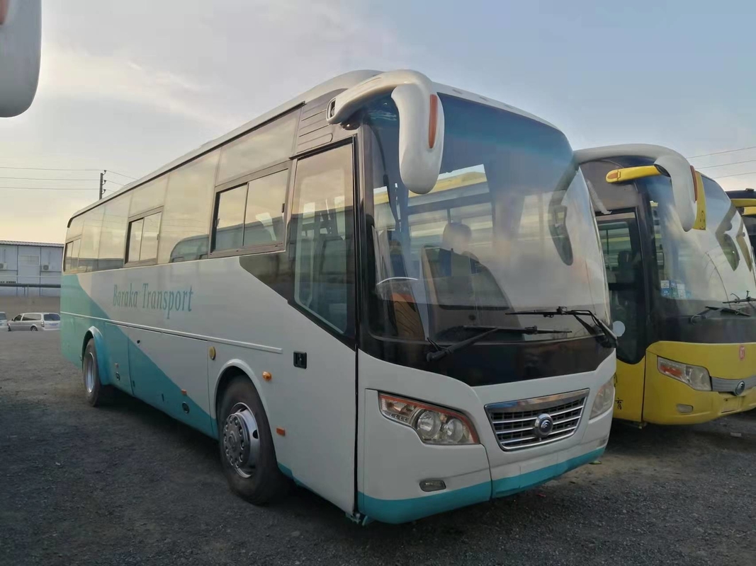 2014 luxo usado usado assentos do ônibus de Bus For Passanger do treinador do motor diesel do ônibus Zk6110 de Yutong do ano 60