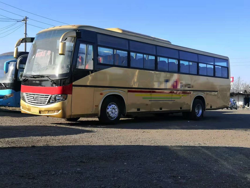O ônibus 53 Seaters de Yutong usou o treinador Bus Diesel Front Engine da mão de segundo do ônibus de ZK6116D