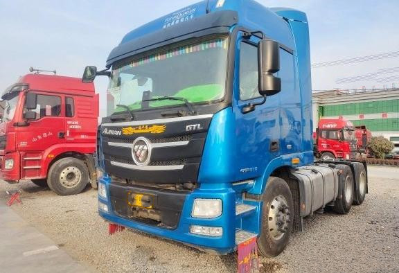 Ouman GRL 6*4 usou o caminhão 470HP do trator usou o diesel do reboque de trator noun