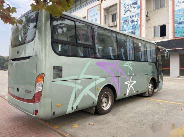 Os ônibus luxuosos de Bus Used City do treinador com facilidade completa usaram o treinador de segunda mão Buses dos ônibus diesel LHD dos passageiros