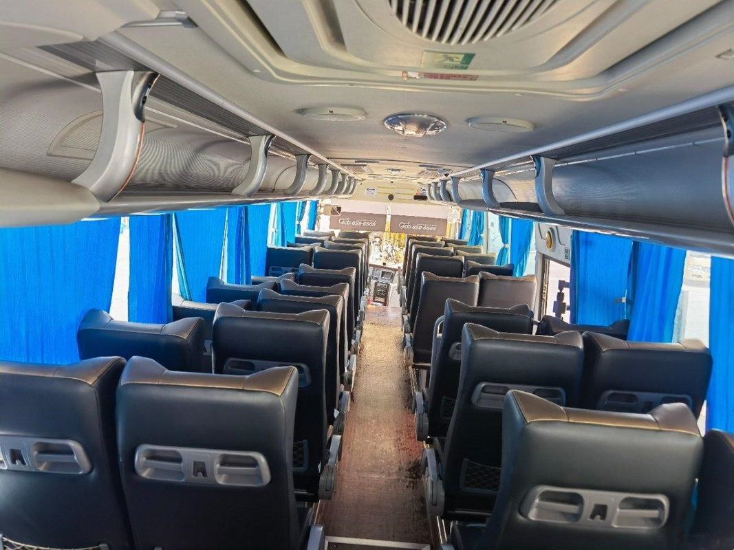 Os ônibus diesel urbanos usados de Yutong entregam em segundo o treinador de passageiro usado LHD Buses de Buses do treinador da excursão