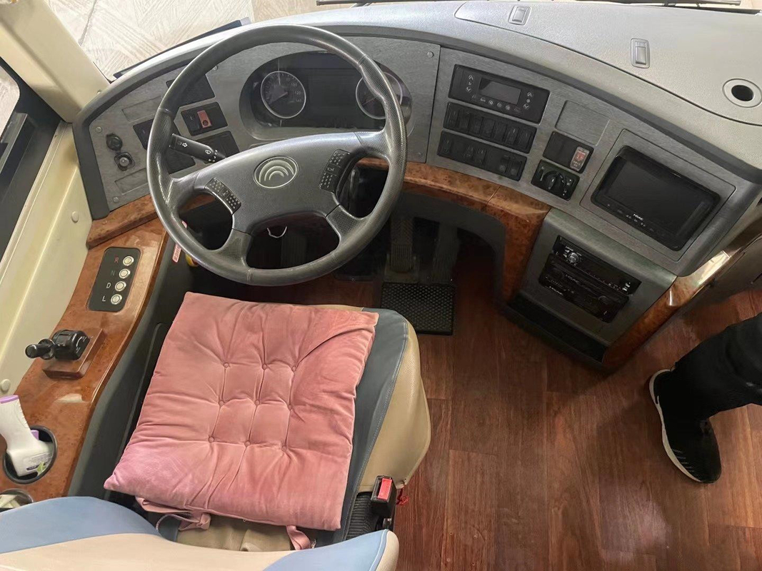 Yutong usou o ônibus luxuoso interurbano usado do transporte público ônibus urbano com equipamento completo