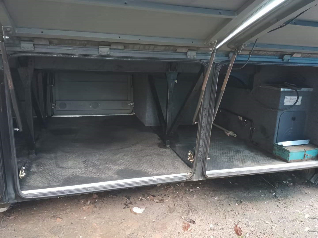 Os veículos de transporte público usados usaram o treinador interurbano usado diesel Buses dos passageiros dos ônibus de excursão de LHD