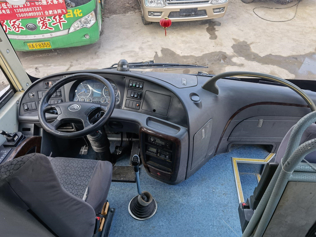 Yutong luxuoso de segunda mão transporta 24-35 assentos que públicos diesel usados a cidade transporta LHD usou o treinador Buses In 2014 anos