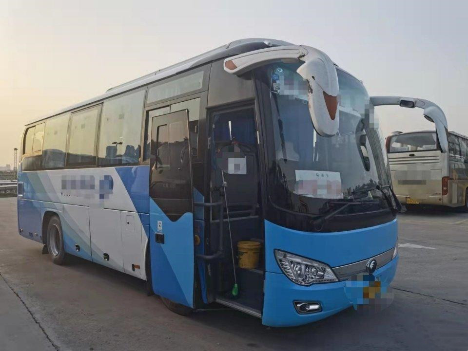 34 chassis luxuosos 147kw da bolsa a ar do ônibus ZK6816 China Mini Bus Buses And Coaches do passageiro