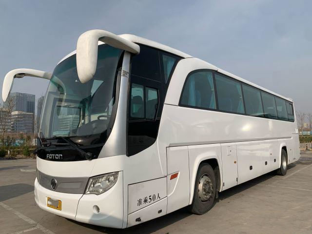 O treinador usado ônibus BJ6120 de Foton usou as portas 2018 do ônibus 50seats Yuchai 330hp dois de Yutong