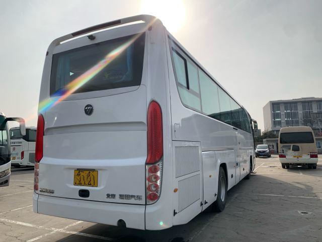 O treinador usado ônibus BJ6120 de Foton usou as portas 2018 do ônibus 50seats Yuchai 330hp dois de Yutong