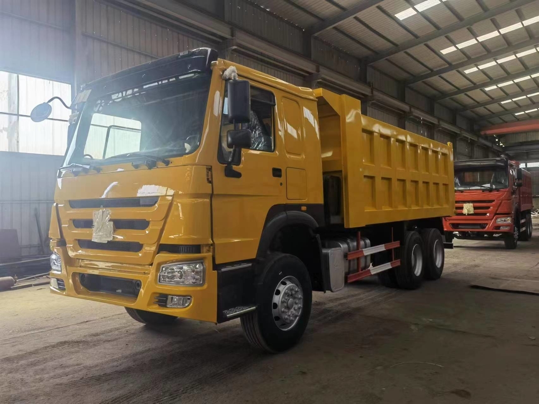 6*4 8*4 da esquerda à direita que dirige o descarregador usado da movimentação da mão de Tipper Truck 371/375hp segundo
