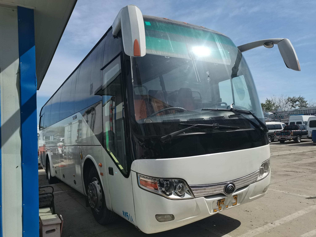 Direção da esquerda do ônibus da movimentação da mão do ônibus segundo do passageiro de Yutong Zk6107 51seats dos ônibus e dos treinadores