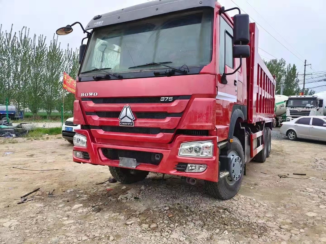 Condução à direita do caminhão 6*4 8*4 da mão de Howo Tipper Truck Used Dumper 371/375hp segundo sino