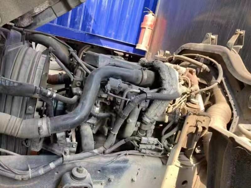 Comprimento rápido da caixa de engrenagens 9.6m do caminhão em forma de caixa de ISUZU Cargo Truck Second Hand