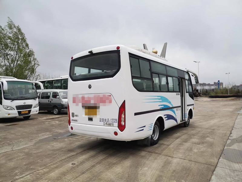 2016 mão usada assentos Dfac Mini Bus Left Hand Drive do ônibus segundo do ano 19 nenhum eixo do acidente 2