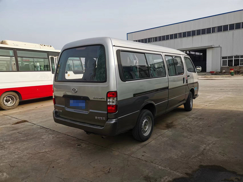2017 anos 9 Kinglong usado assentos Hiace usado ônibus Mini Bus With Good Condition