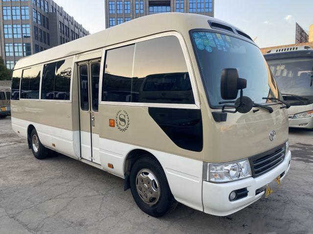 Euro manual III dos ônibus da pousa-copos da caixa de engrenagens 2TR de Mini Bus 23seat 2.7L da pousa-copos de Toyota