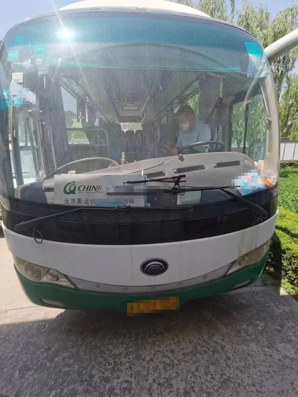 Ônibus usado 35 assentos ZK6809 de Yutong para a direção usada venda de Mini Bus LHD com preço barato