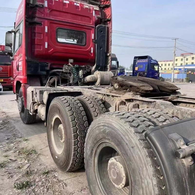 O trator usado 420hp do caminhão de Shacman usou a cabeça 6*4 50tons do trator para o caminhão do trator da venda