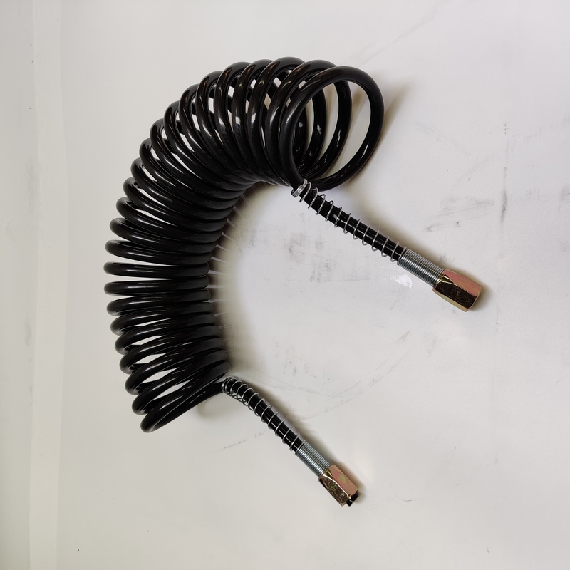 Mangueira espiral preta do plutônio do cabo enrolado do núcleo da mangueira sete com o conector do ferro para o reboque do caminhão