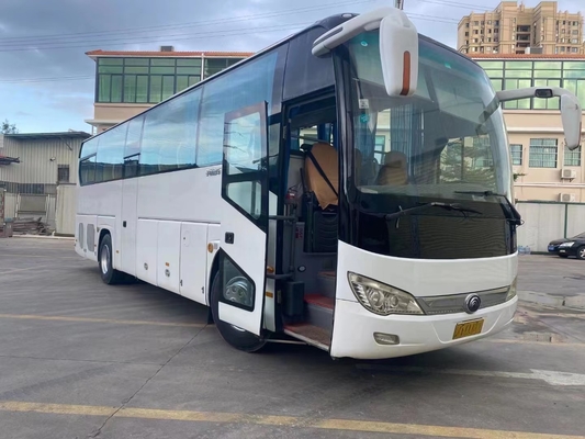 As portas dobro usaram o motor diesel RHD ZK6107 do ônibus 45seats Yuchai de Yutong