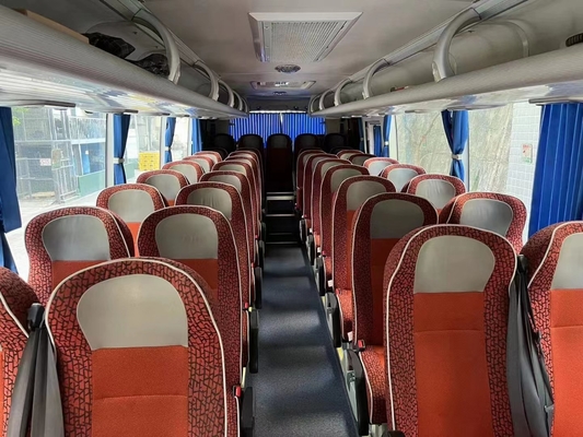 39 treinador usado assentos RHD do ônibus ZK6888 de Yutong que dirige os motores diesel para o transporte