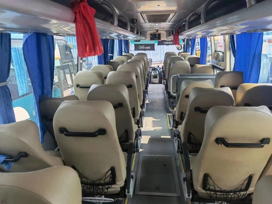 2013 ônibus usado ZK6107 de Yutong do ano 45 assentos que dirige RHD nas boas condições