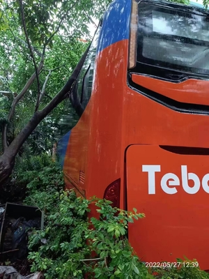 Ônibus usado 60 assentos de Wuzhoulong com o motor diesel RHD que não dirige NENHUM acidente