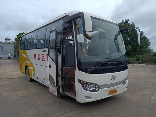 Kinglong 30seats usou o motor XMQ6759 do Euro IV de Yuchai 180hp do ônibus do passageiro
