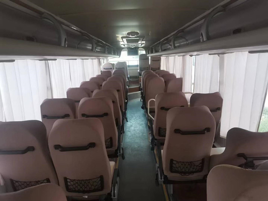 Os assentos Yutong usado Zk6118 de 2013 anos 47 não transportam com a porta dobro do condicionador de ar nenhum acidente