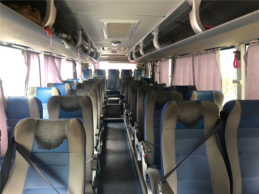 O Euro 3 Yutong usado passageiro transporta o treinador Emission Rhd Lhd da segunda mão 39 assentos
